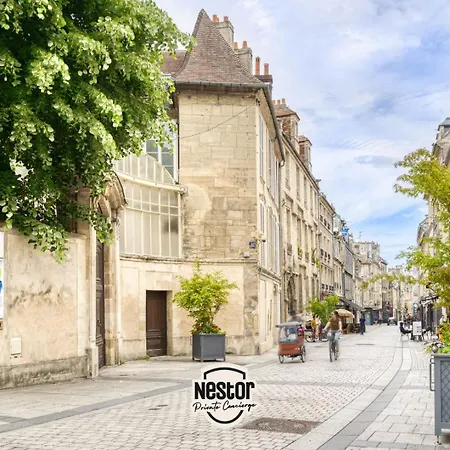 Apartmán La Casa - View Of The Racecourse & Meadow