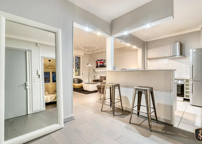 La Casa - View Of The Racecourse & Meadow Appartamento Caen